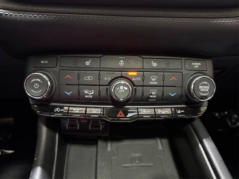 Used 2022 Dodge Durango GT AWD/4WD image 38