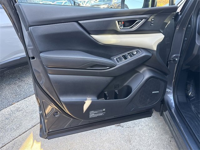 Certified 2022 Subaru Ascent Limited w/ Technology Package image 8