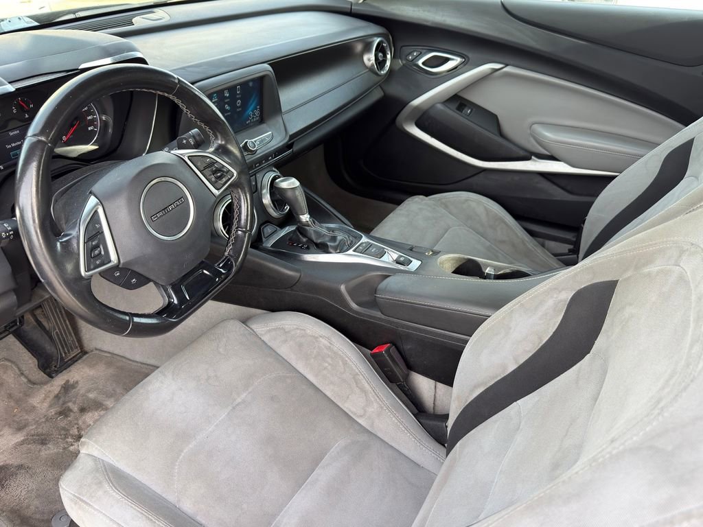 Used 2018 Chevrolet Camaro LT w/ RS Package image 12