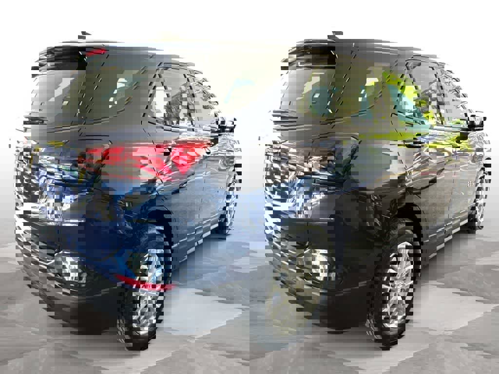 Used 2023 Chevrolet Equinox LS image 8