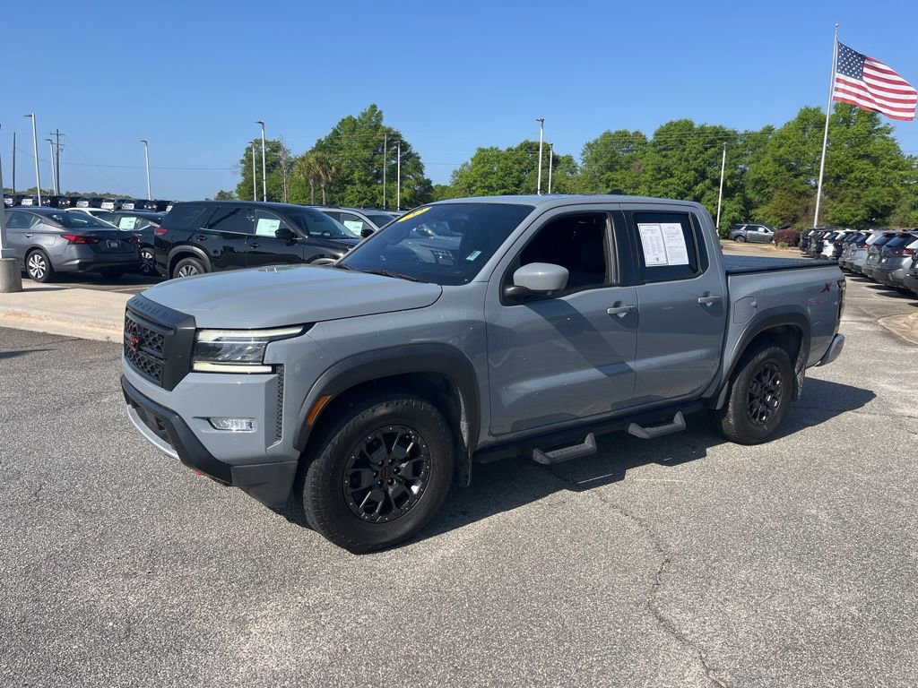 Used 2022 Nissan Frontier Pro-X w/ Pro-X Premium Package image 3