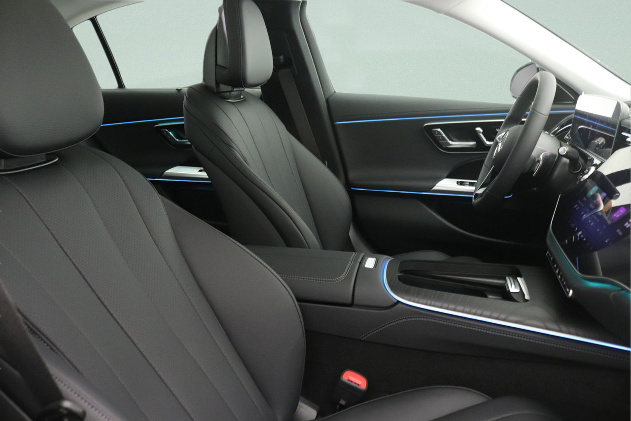 New 2026 Mercedes-Benz E 450 4MATIC Sedan image 7