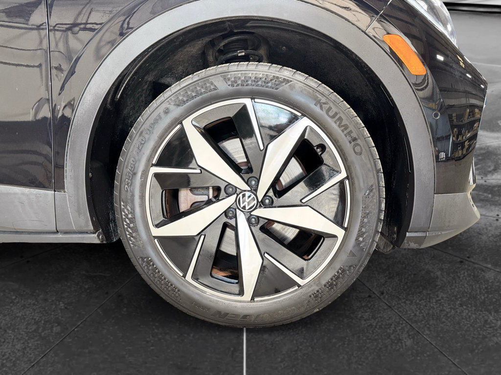 Used 2023 Volkswagen ID.4 Pro S Plus AWD/4WD image 34