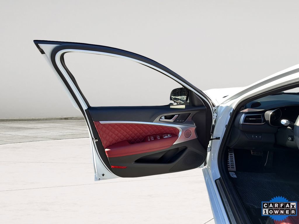 Used 2025 Genesis G70 3.3T Advanced w/ Sport Prestige Package image 13