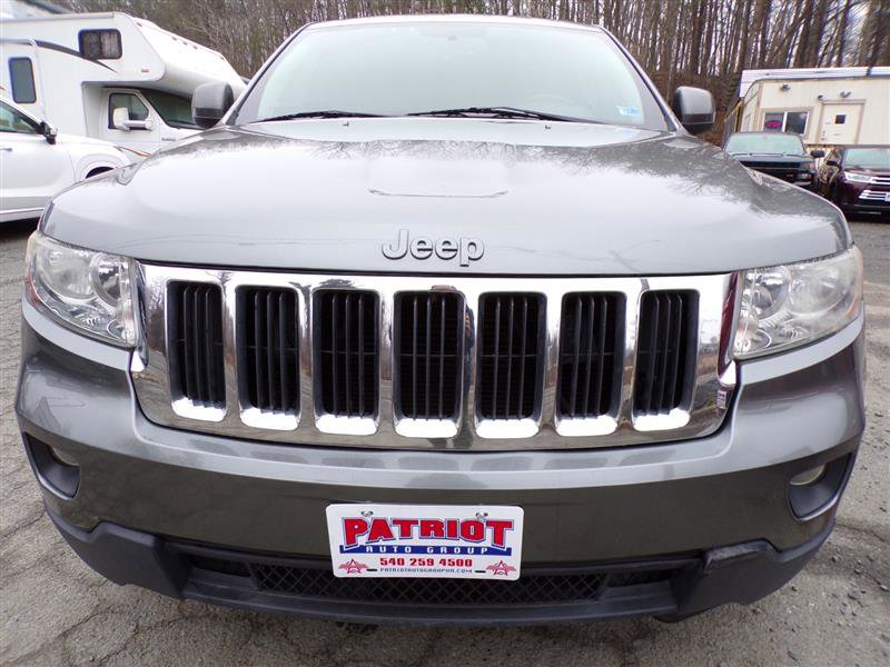 Used 2012 Jeep Grand Cherokee Laredo image 2