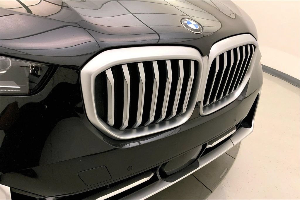 Used 2024 BMW X5 xDrive40i AWD/4WD image 29