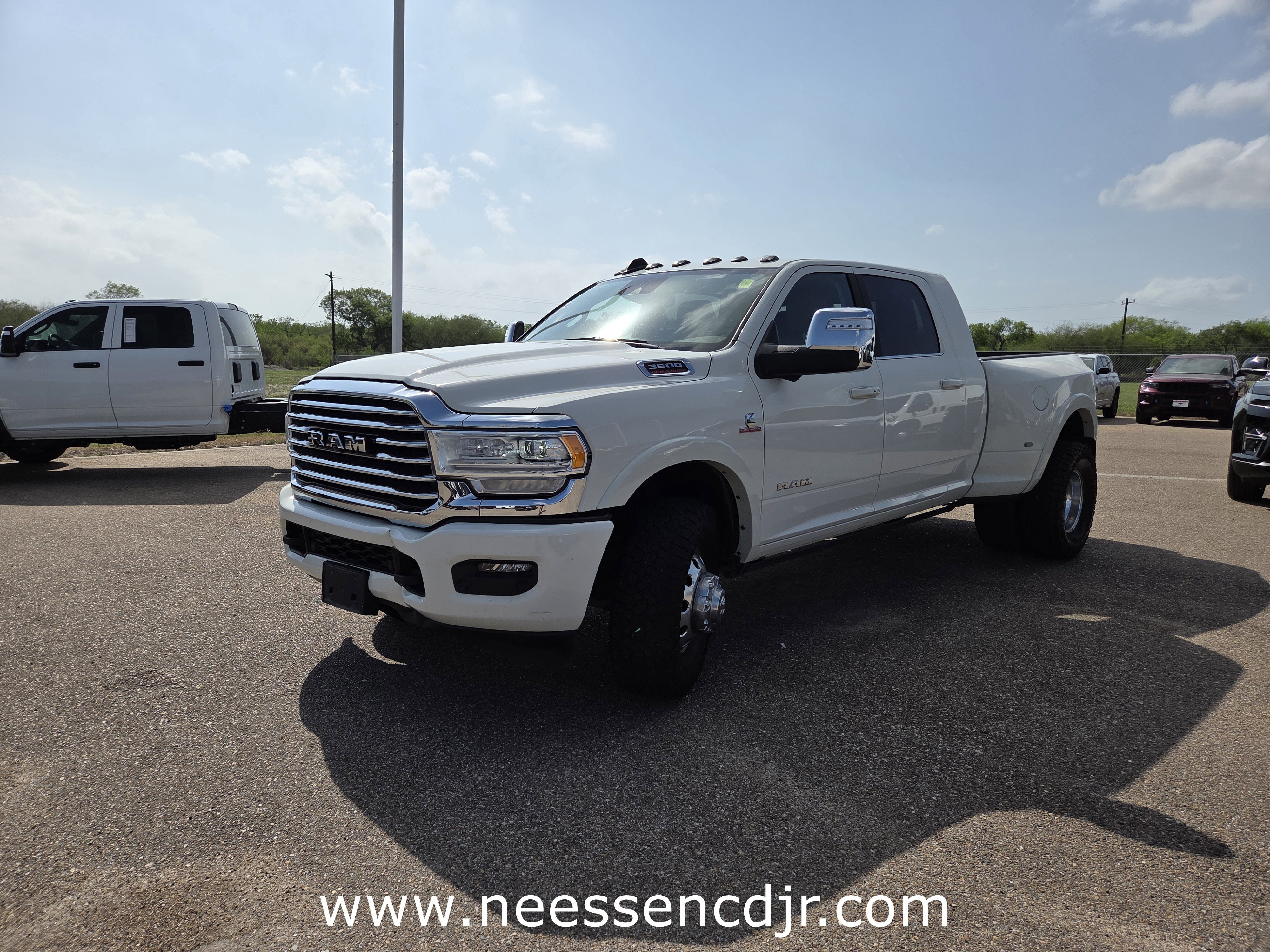 Used 2024 RAM 3500 Limited w/ Safety Group image 3