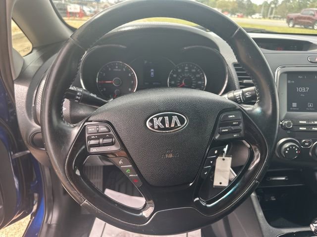 Used 2017 Kia Forte S image 13