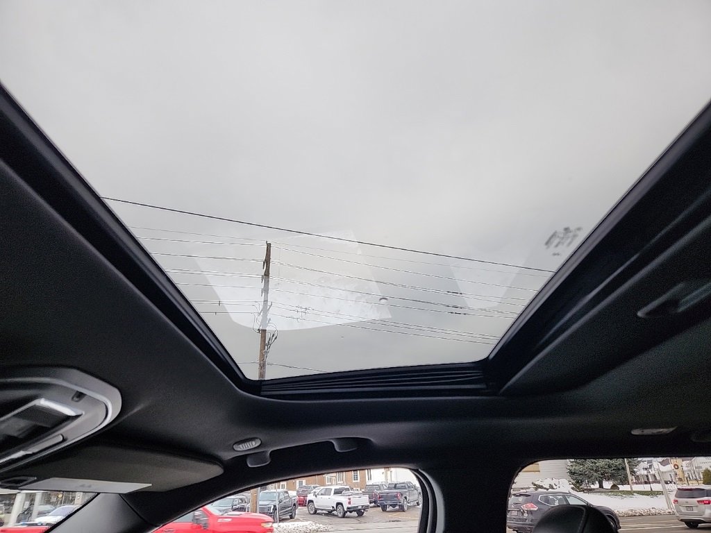 Certified 2024 Jeep Grand Cherokee Altitude image 23