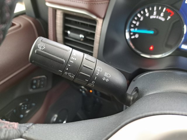 Certified 2024 Ford Expedition Limited image 19