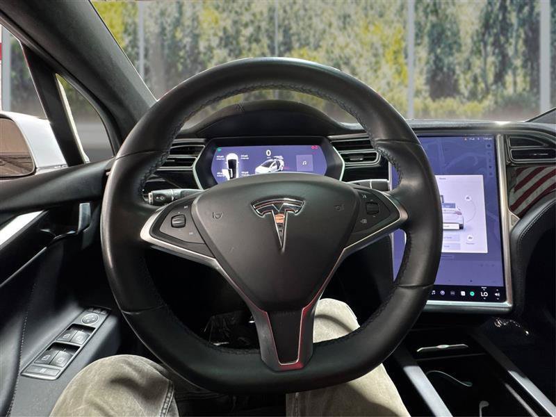 Used 2016 Tesla Model X 60D AWD/4WD image 18