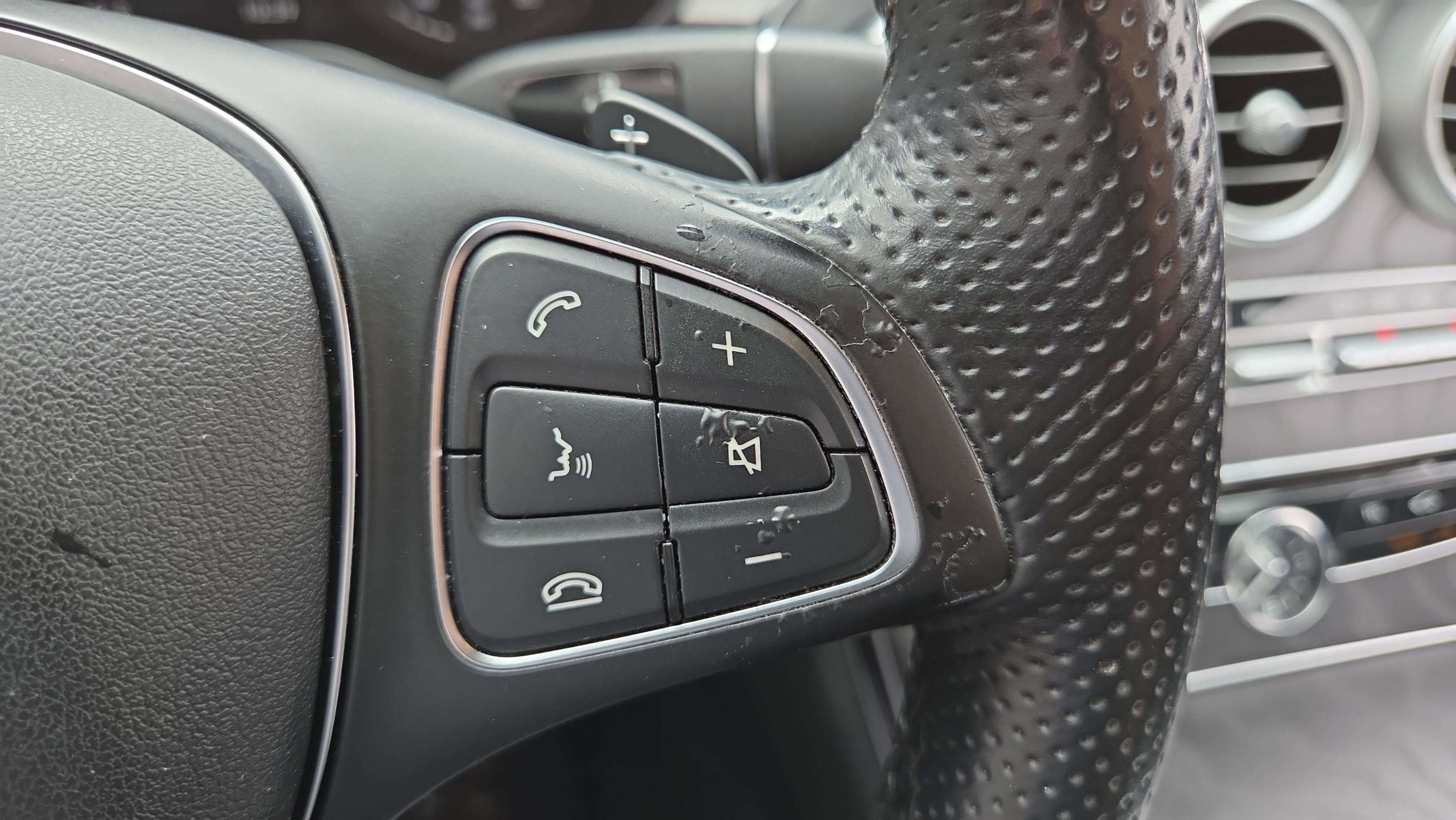 Used 2015 Mercedes-Benz C 300 4MATIC Sedan image 28