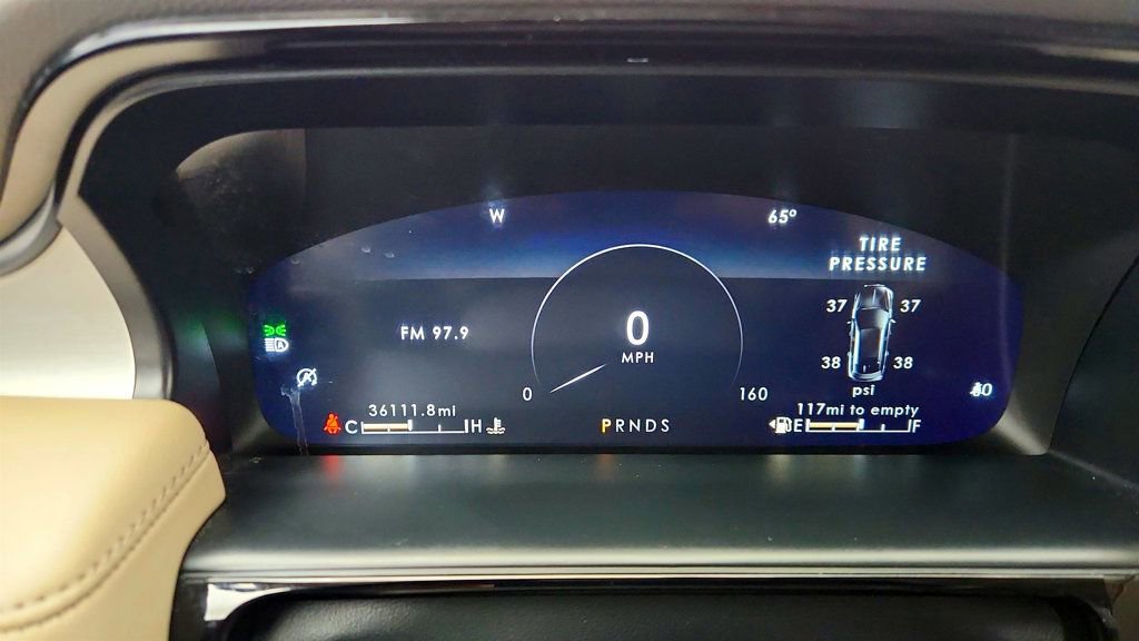 Used 2022 Lincoln Nautilus AWD w/ Premium Package image 14