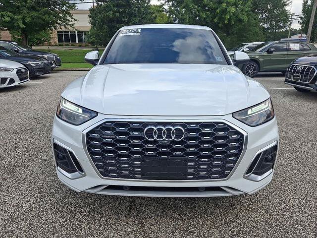 Certified 2023 Audi Q5 2.0T Premium w/ Convenience Package AWD/4WD image 2