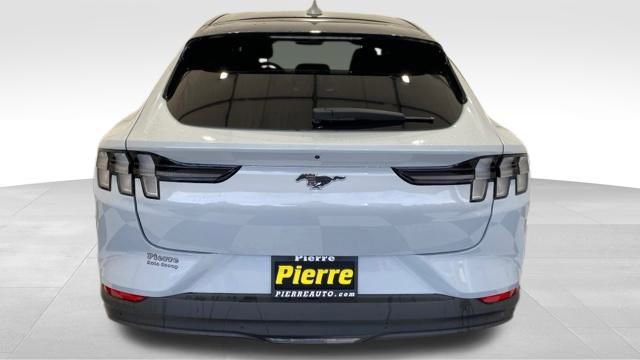 Used 2021 Ford Mustang Mach-E Select image 3