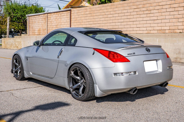 Used 2006 Nissan 350Z Coupe w/ (N93) Cargo Convenience Pkg image 6