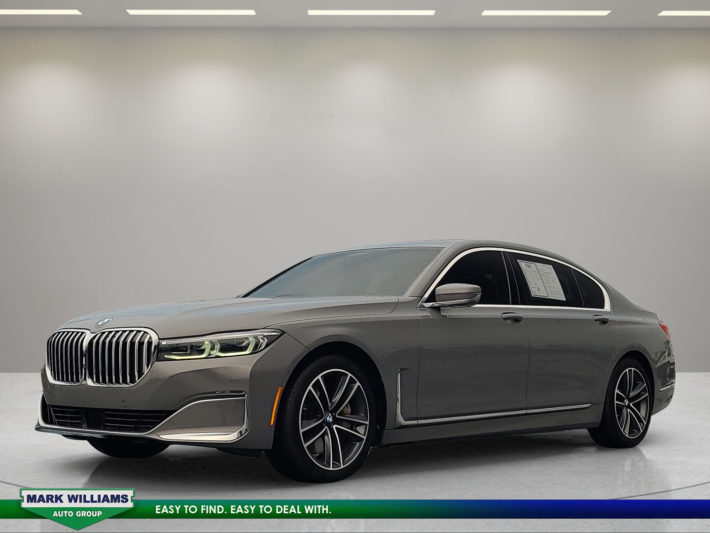 Used 2022 BMW 750i xDrive w/ Executive Package AWD/4WD image 8