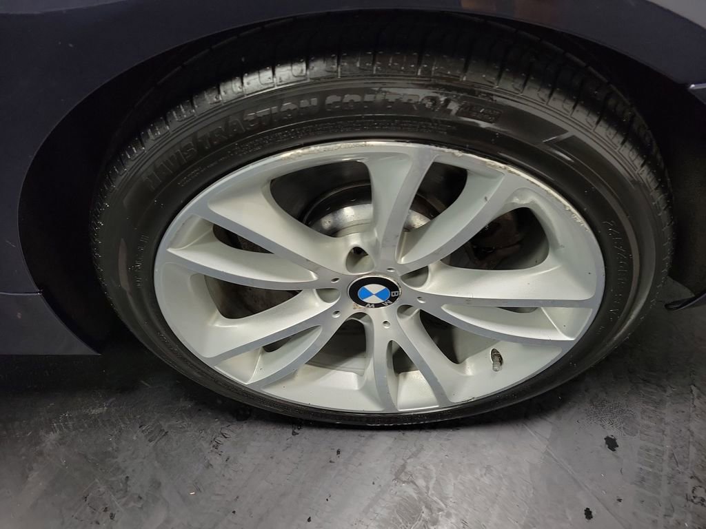 Used 2014 BMW 535i xDrive Sedan image 12