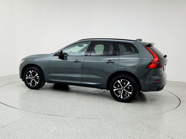 New 2026 Volvo XC60 B5 Core w/ Climate Package image 7
