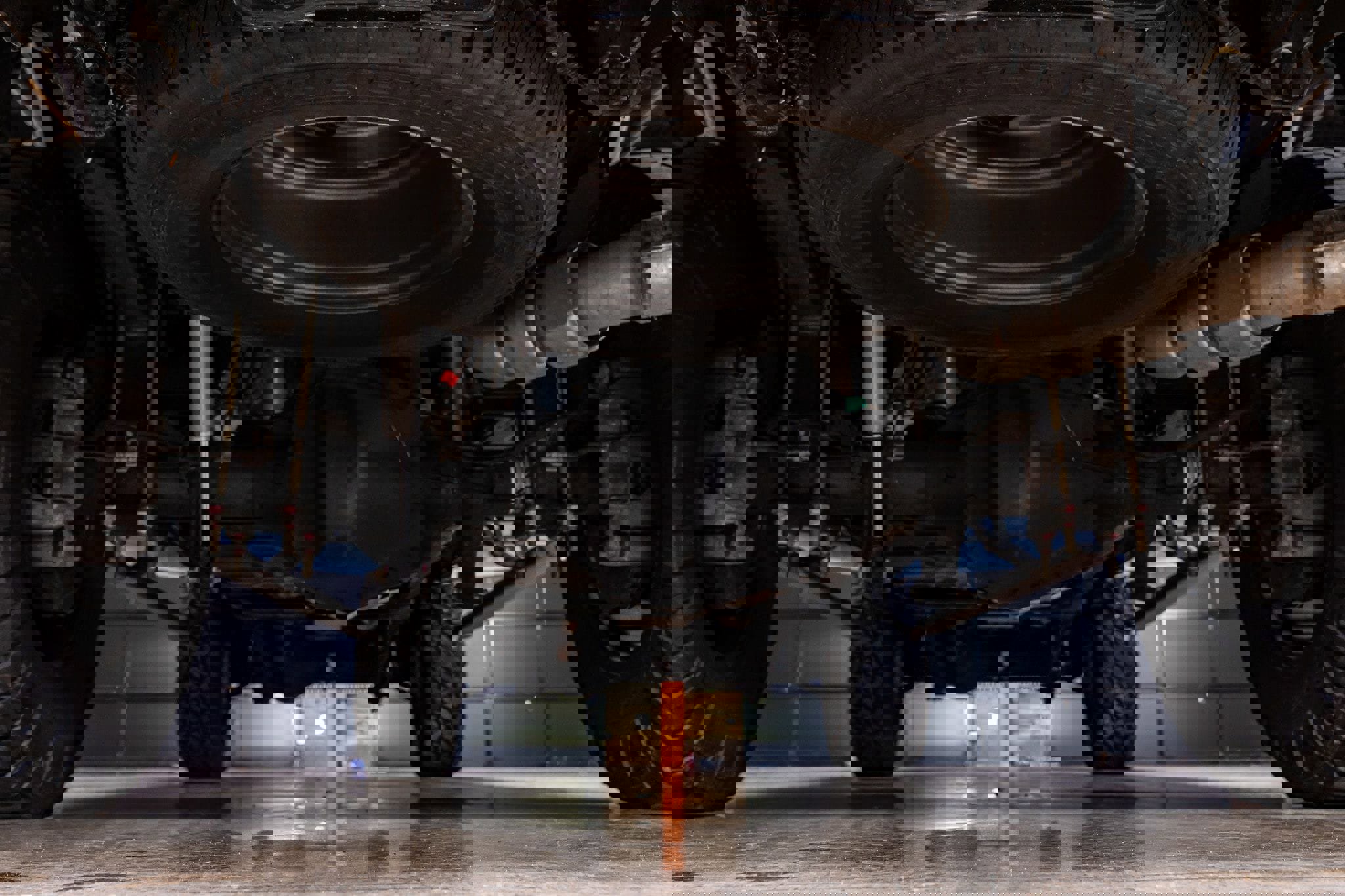 Used 2024 Ford F250 Limited w/ FX4 Off-Road Package image 15