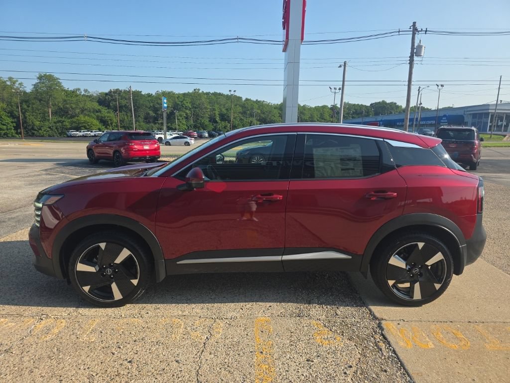 Certified 2025 Nissan Kicks SR AWD/4WD image 8