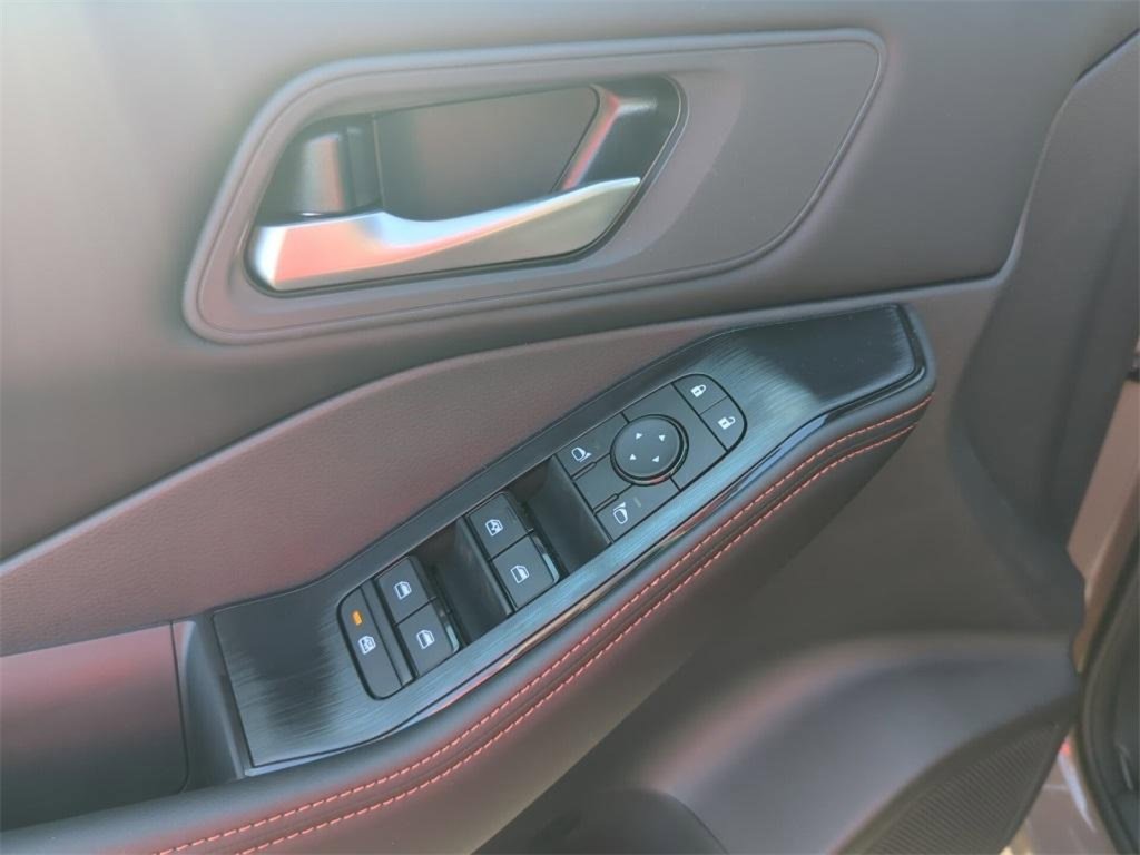 New 2026 Nissan Rogue SV image 10