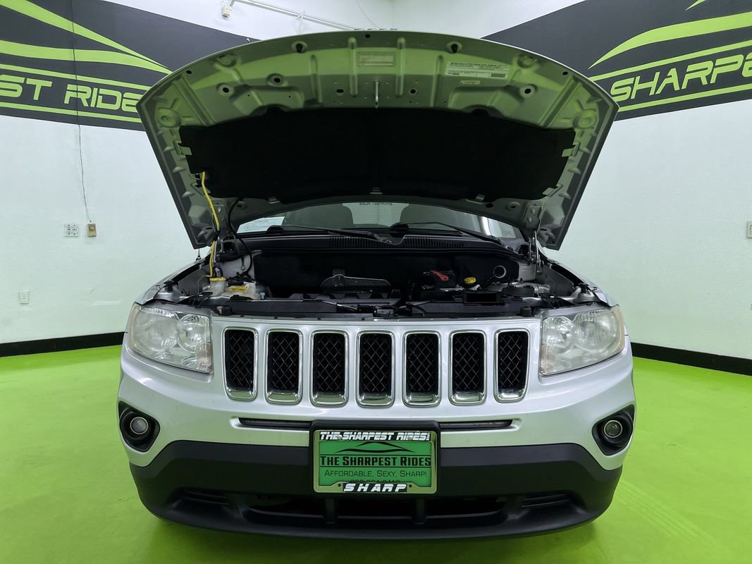 Used 2012 Jeep Compass Sport AWD/4WD image 4
