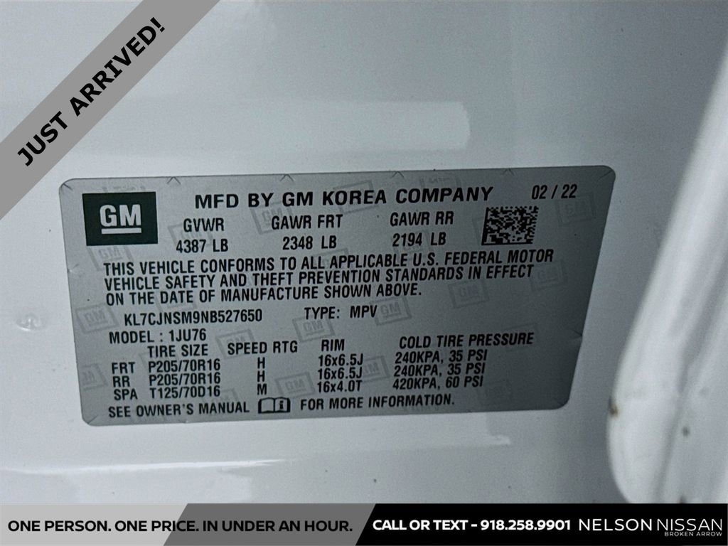 Used 2022 Chevrolet Trax LS w/ Tint and Cruise Package AWD/4WD image 29