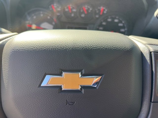 Used 2026 Chevrolet Silverado 2500 Custom w/ Custom Value Package image 38