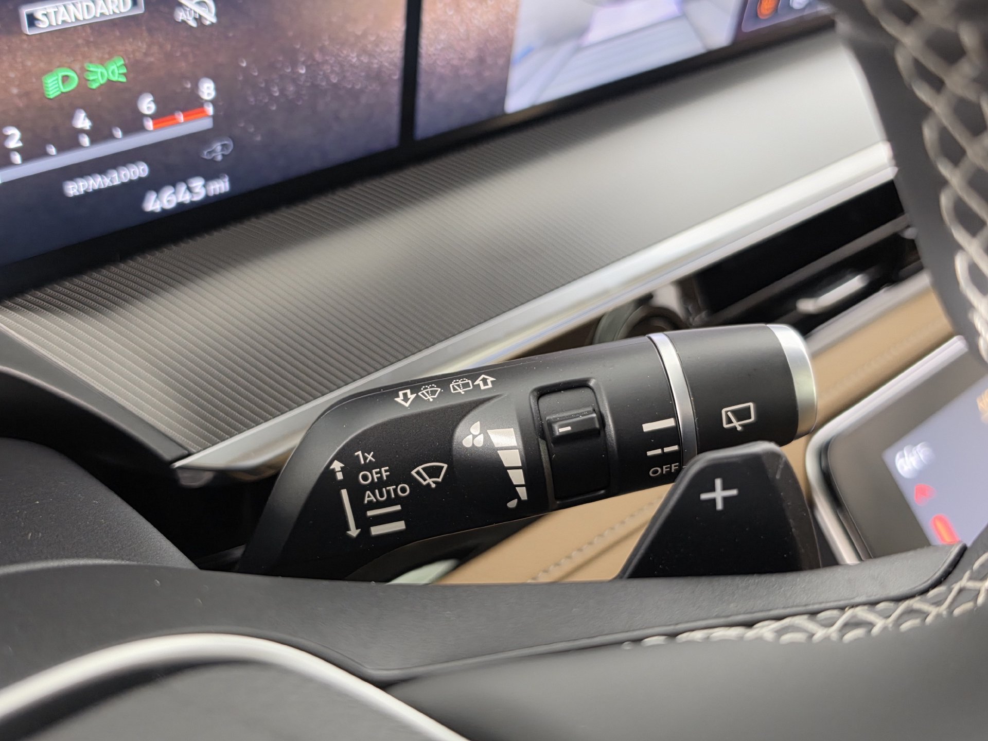 Used 2026 INFINITI QX80 Luxe RWD image 11