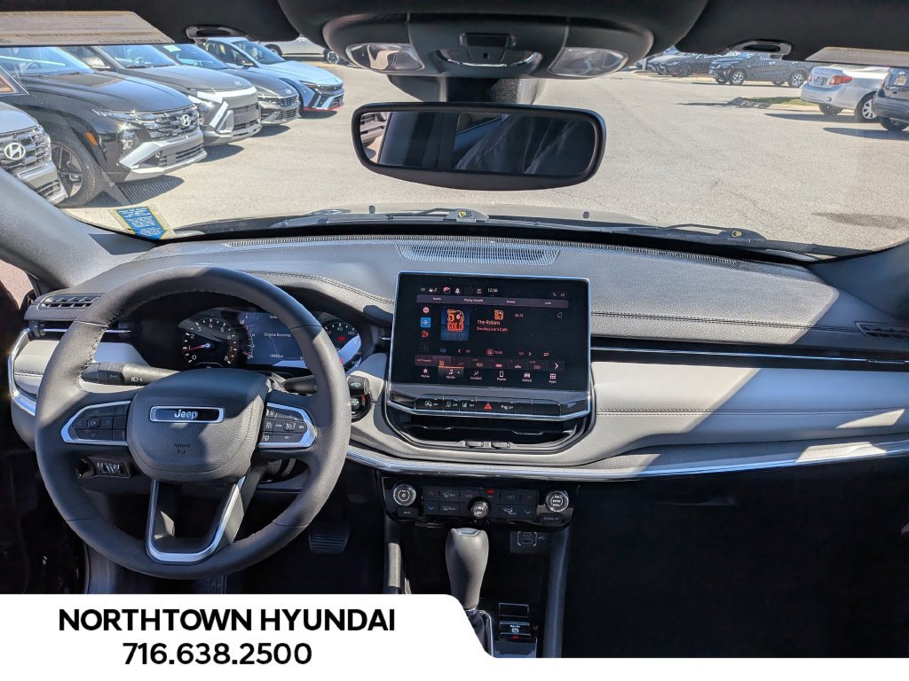 Used 2024 Jeep Compass Limited AWD/4WD image 6