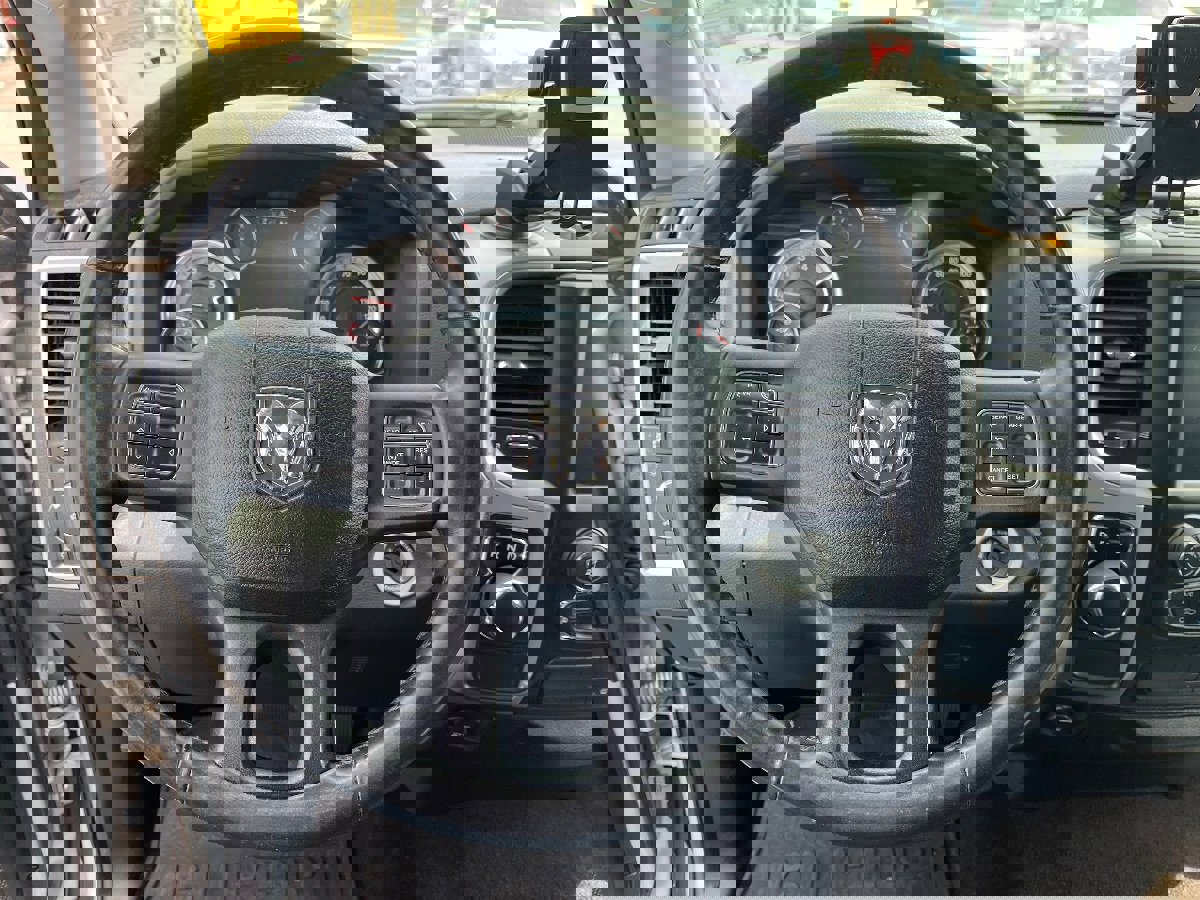 Used 2015 RAM 1500 Big Horn image 10