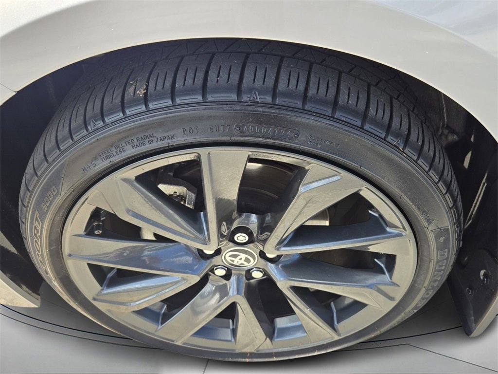 Used 2025 Toyota Corolla SE image 9