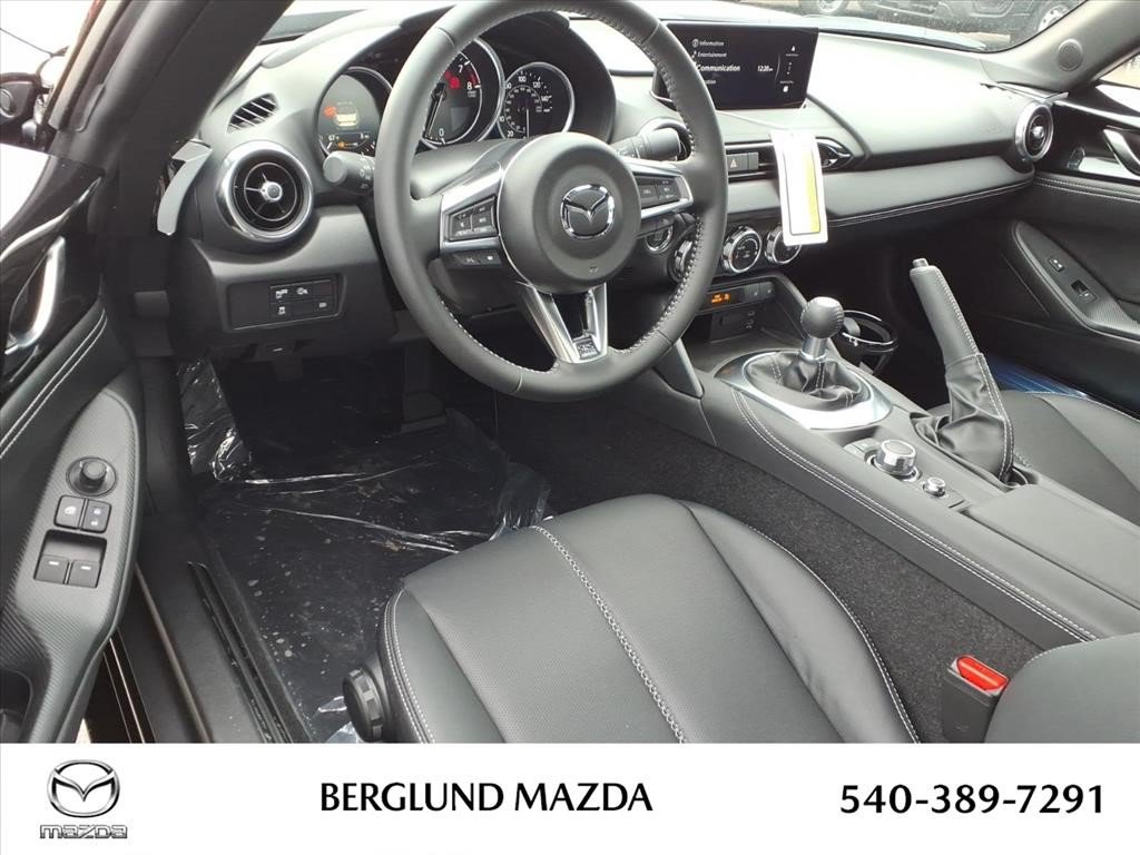 New 2026 MAZDA MX-5 Miata Grand Touring w/ Weather Package RWD image 9