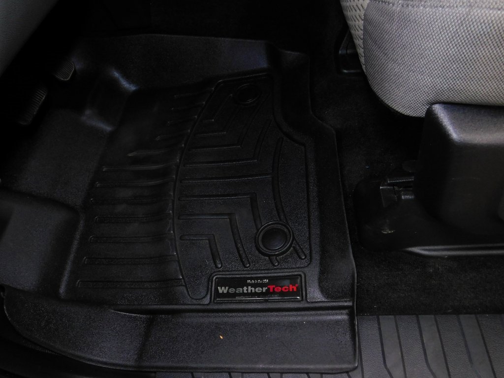 Used 2015 Ford F150 XLT w/ Trailer Tow Package image 37