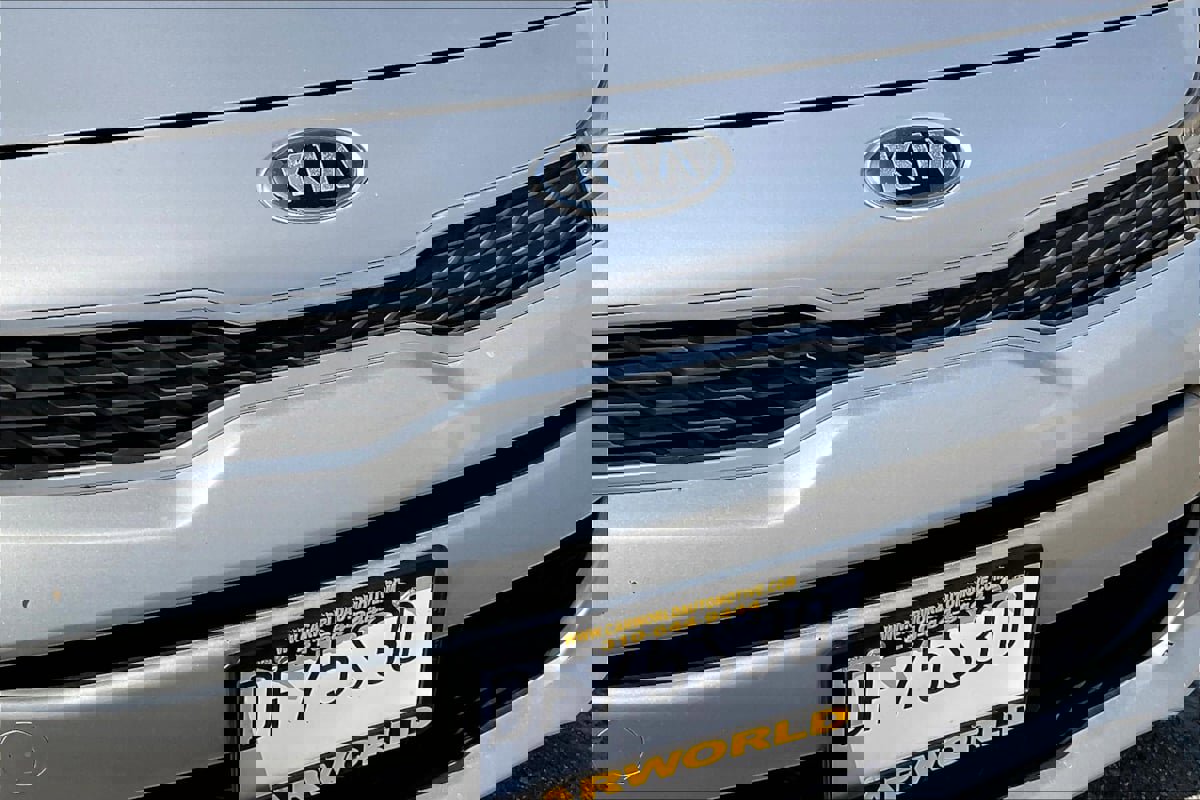 Used 2019 Kia Rio S image 28