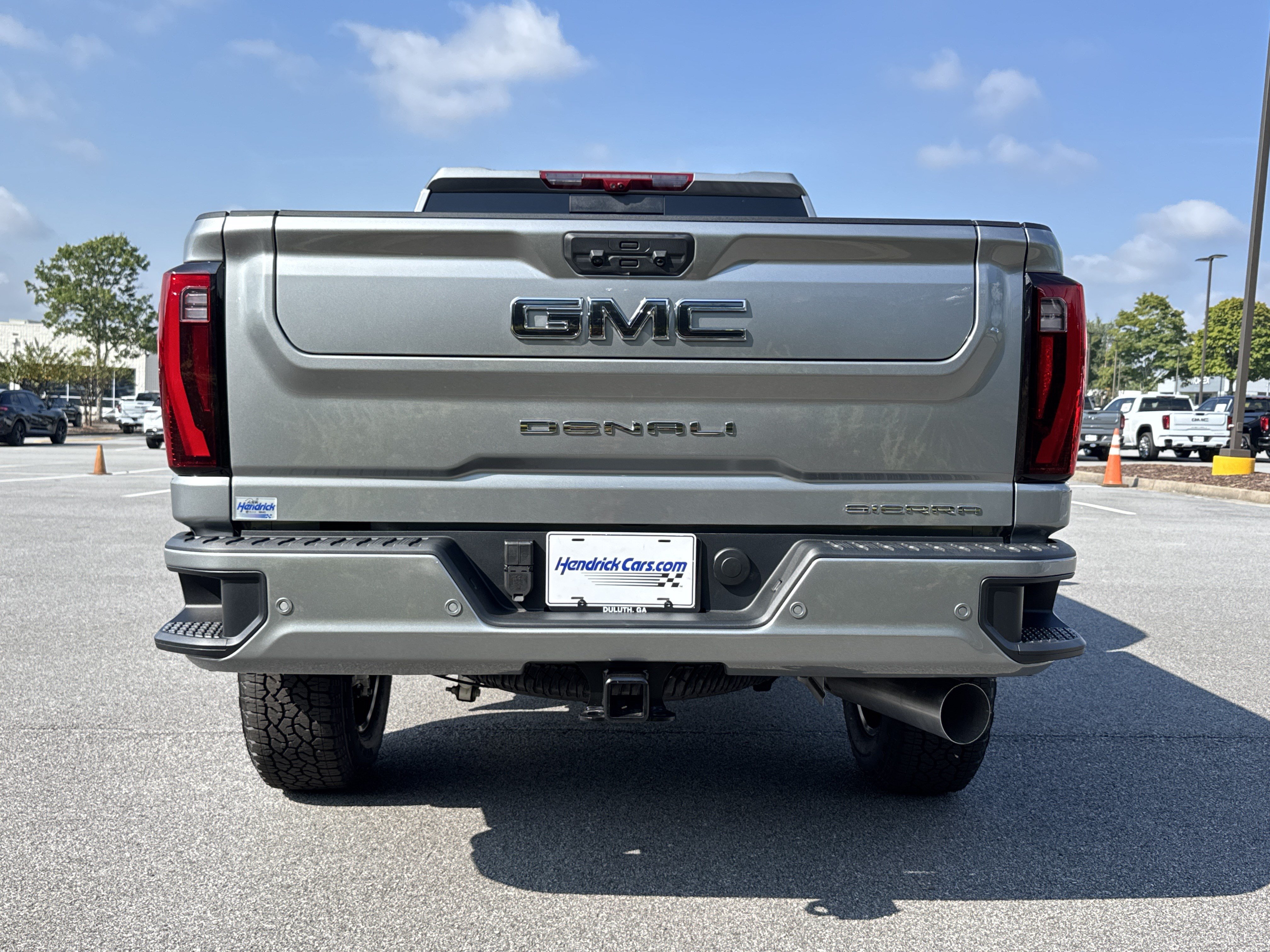 New 2026 GMC Sierra 2500 Denali Ultimate AWD/4WD image 9