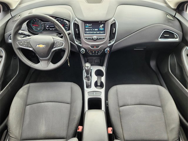 Used 2018 Chevrolet Cruze LT image 26