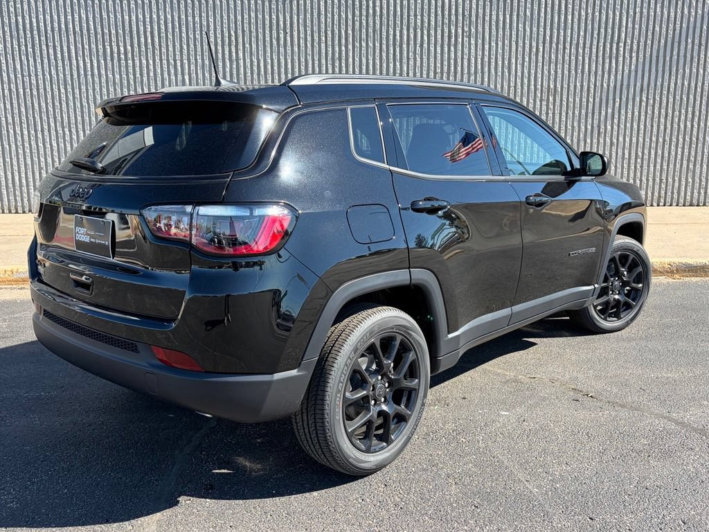 New 2026 Jeep Compass Latitude AWD/4WD image 5