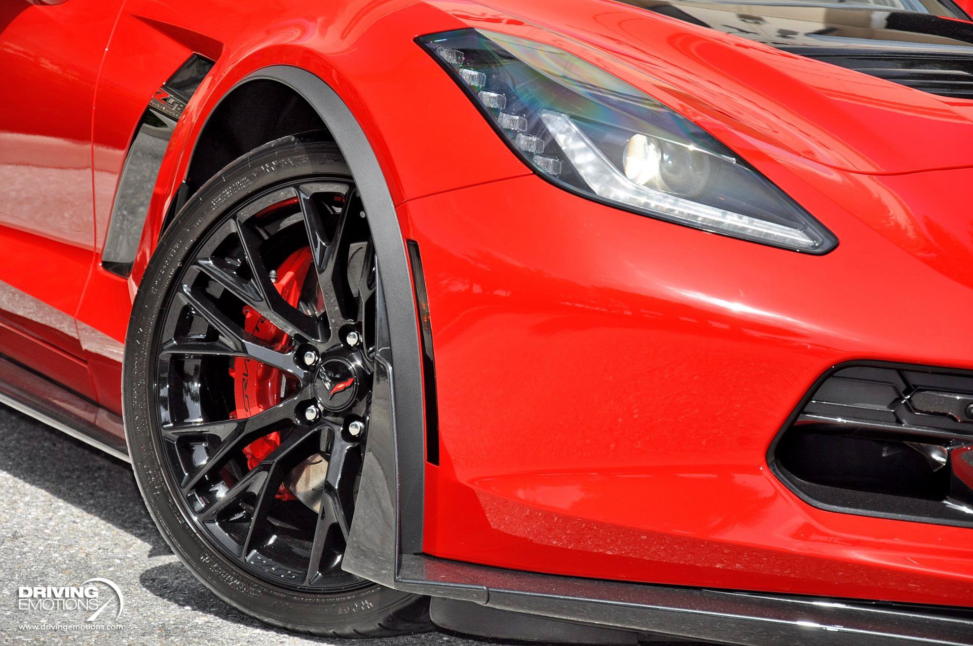 Used 2019 Chevrolet Corvette Z06 RWD image 10