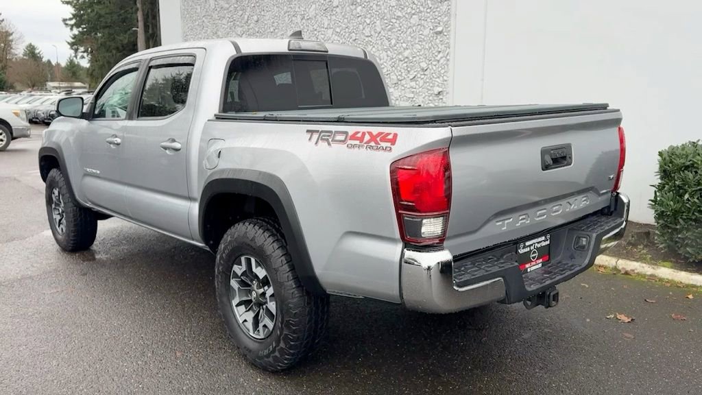 Used 2019 Toyota Tacoma TRD Off-Road image 9