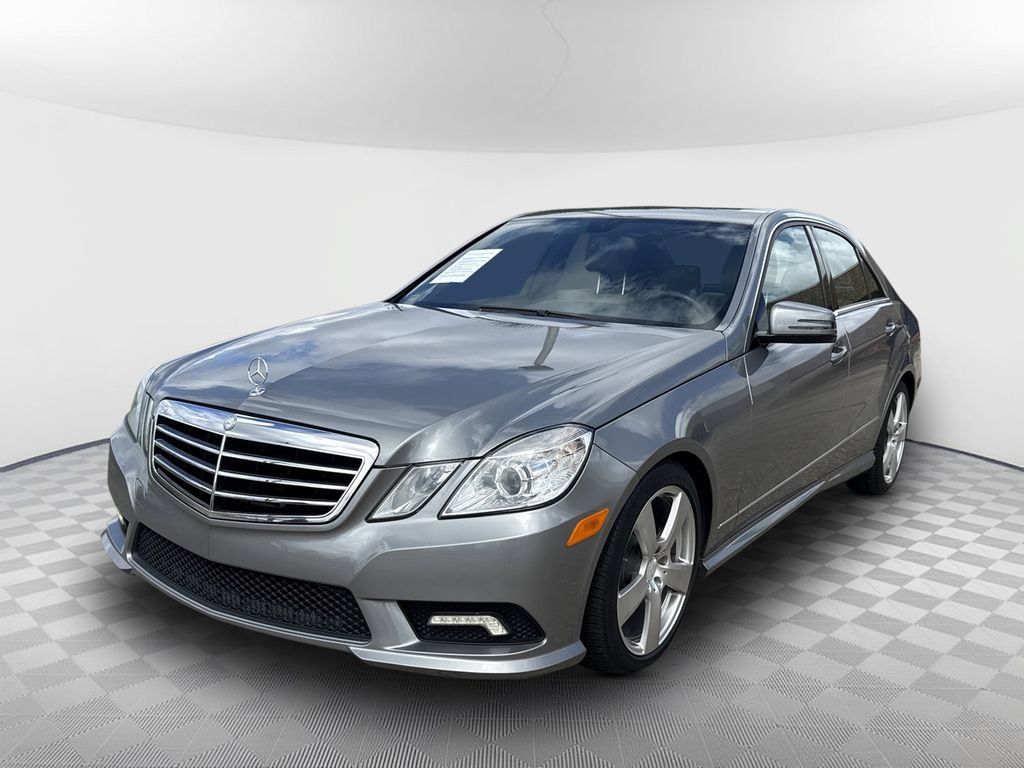 Used 2011 Mercedes-Benz E 350 Sedan image 4