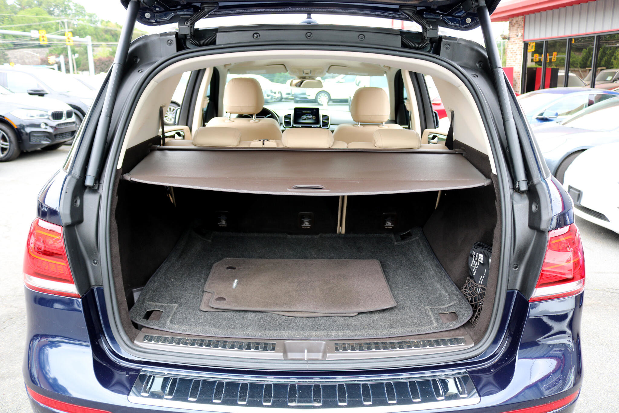 Used 2016 Mercedes-Benz GLE 350 RWD 4dr GLE 350 w/ Premium Package image 44