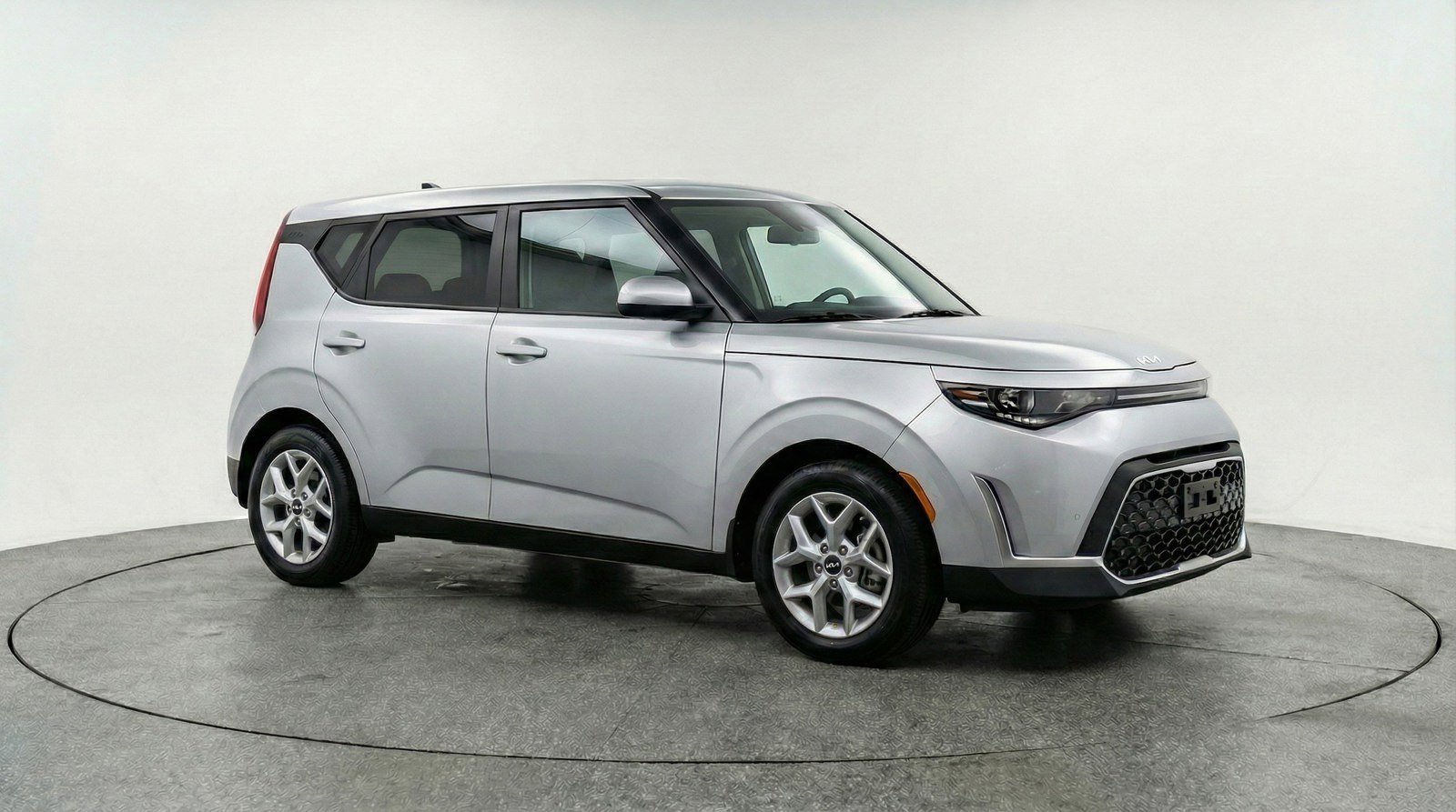 Used 2025 Kia Soul LX w/ LX Technology Package