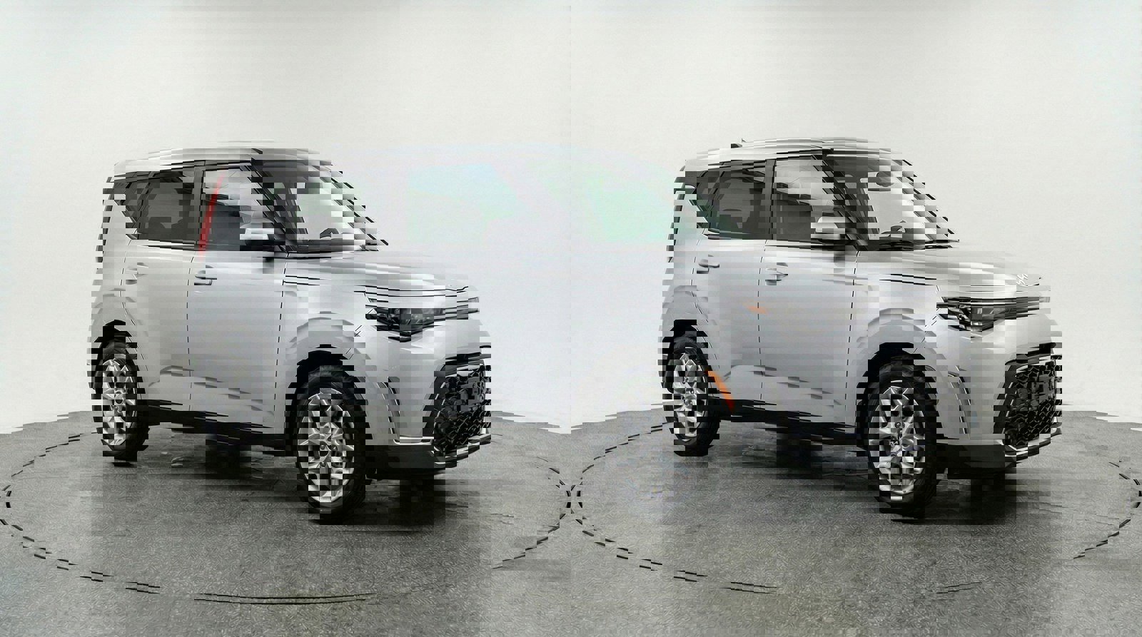 Used 2025 Kia Soul LX w/ LX Technology Package image 1