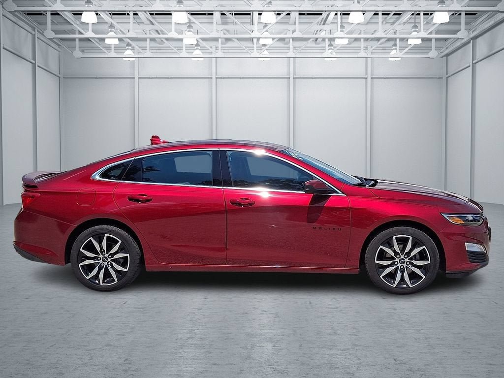 Certified 2025 Chevrolet Malibu RS FWD image 9