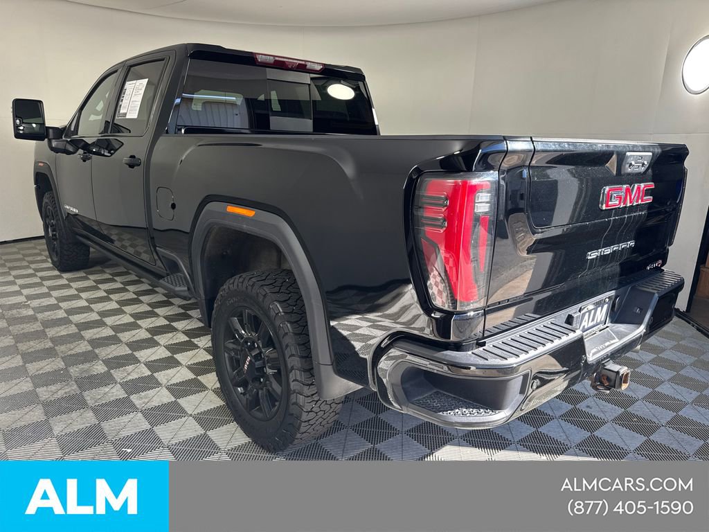 Used 2025 GMC Sierra 2500 AT4 w/ Technology Package image 10