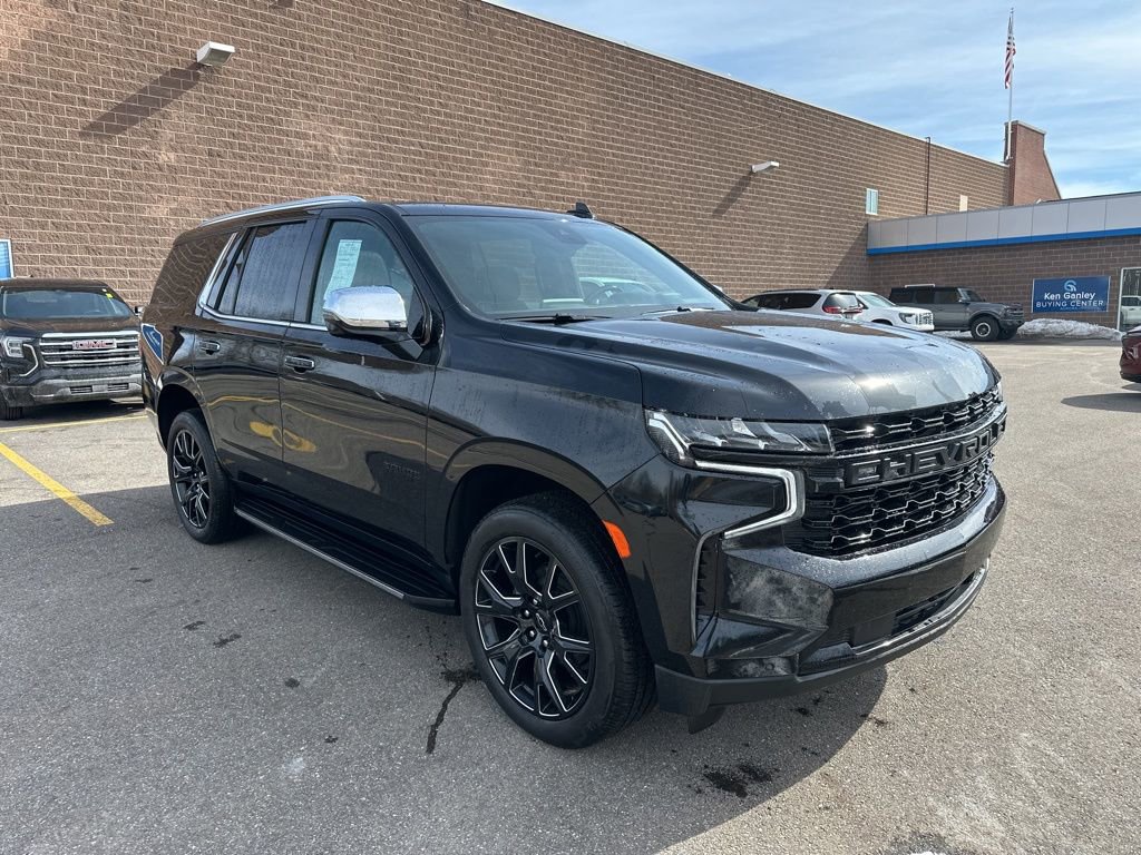 Used 2023 Chevrolet Tahoe Premier image 2