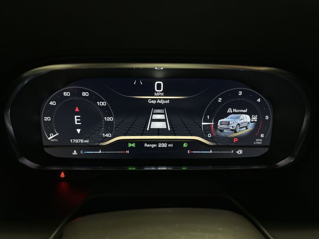 Used 2024 GMC Yukon SLT w/ SLT Luxury Package image 79