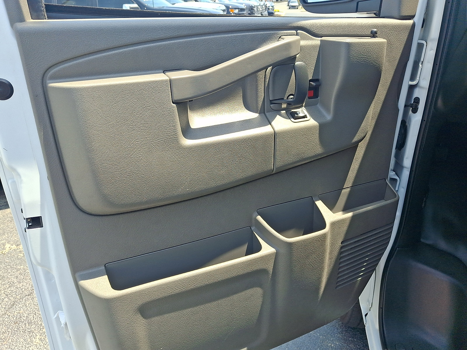 Used 2024 GMC Savana 2500 w/ Driver Convenience Package RWD image 14